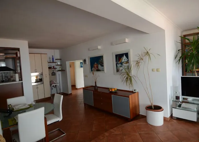 Petra Hills * 오파티아