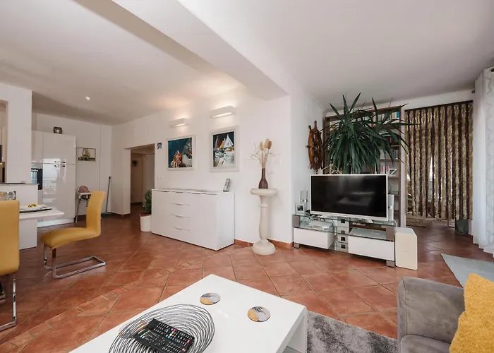 Appartement Petra Hills