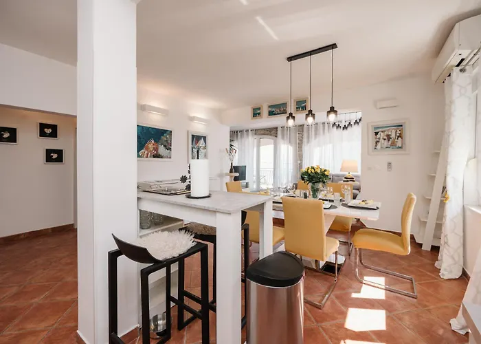 Petra Hills Apartman Abbázia