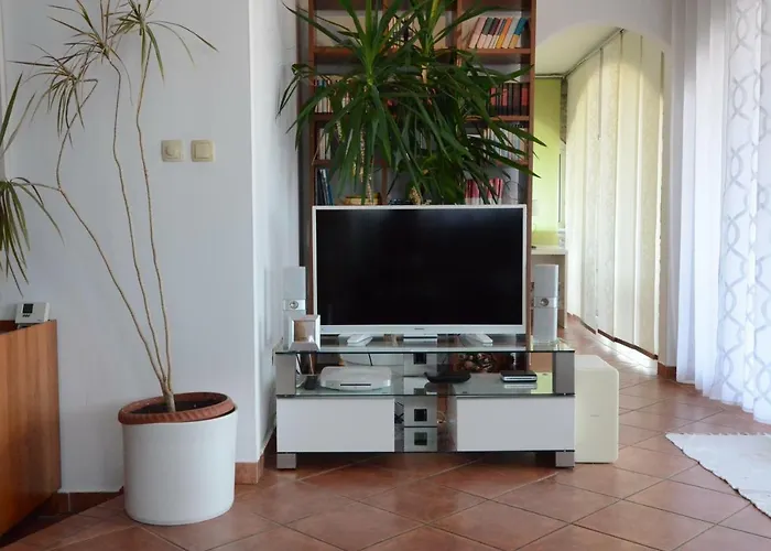 Petra Hills Apartman *